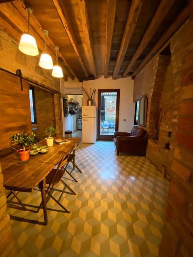 Il Buco Della Suora Venecia